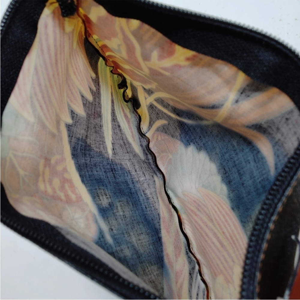 Salvatore Ferragamo Black Jungle Print Shoulder Bag with attached makeup bag - Picture 9 of 9